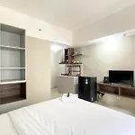 Modern Look Studio Room At Gateway Park Lrt City Apartment By Travelio