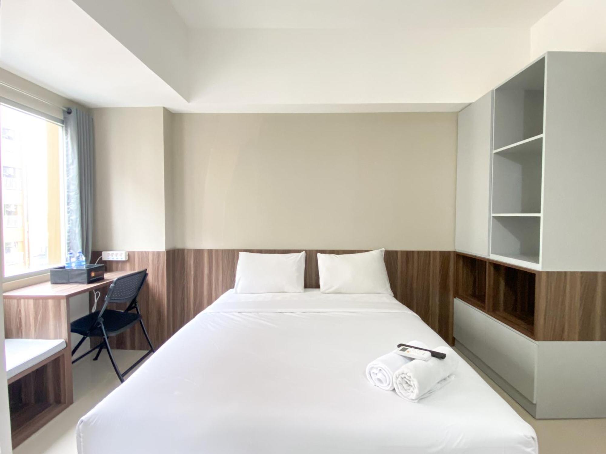 Modern Look At Gateway Park Lrt By Travelio Apartemen *